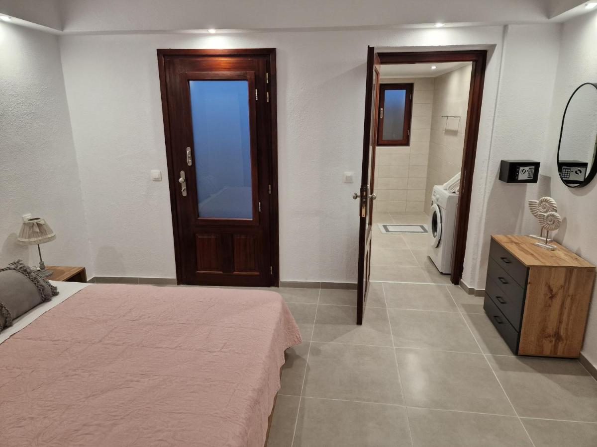 Το Στενάκι Apartment Скиатос Екстериор снимка